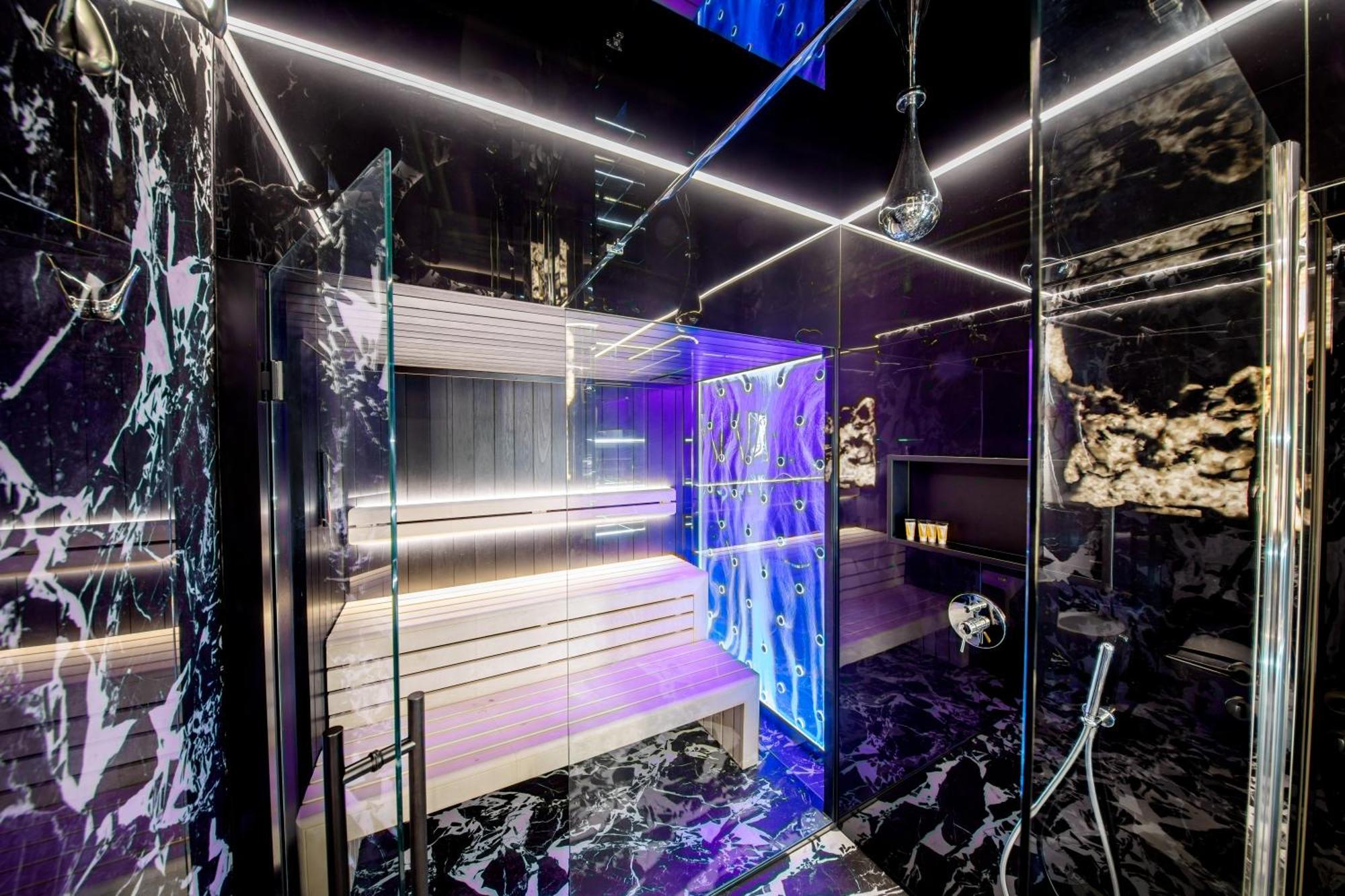 Apartamenty Sky Tower Z Jakuzzi Przy Oknie ヴロツワフ エクステリア 写真
