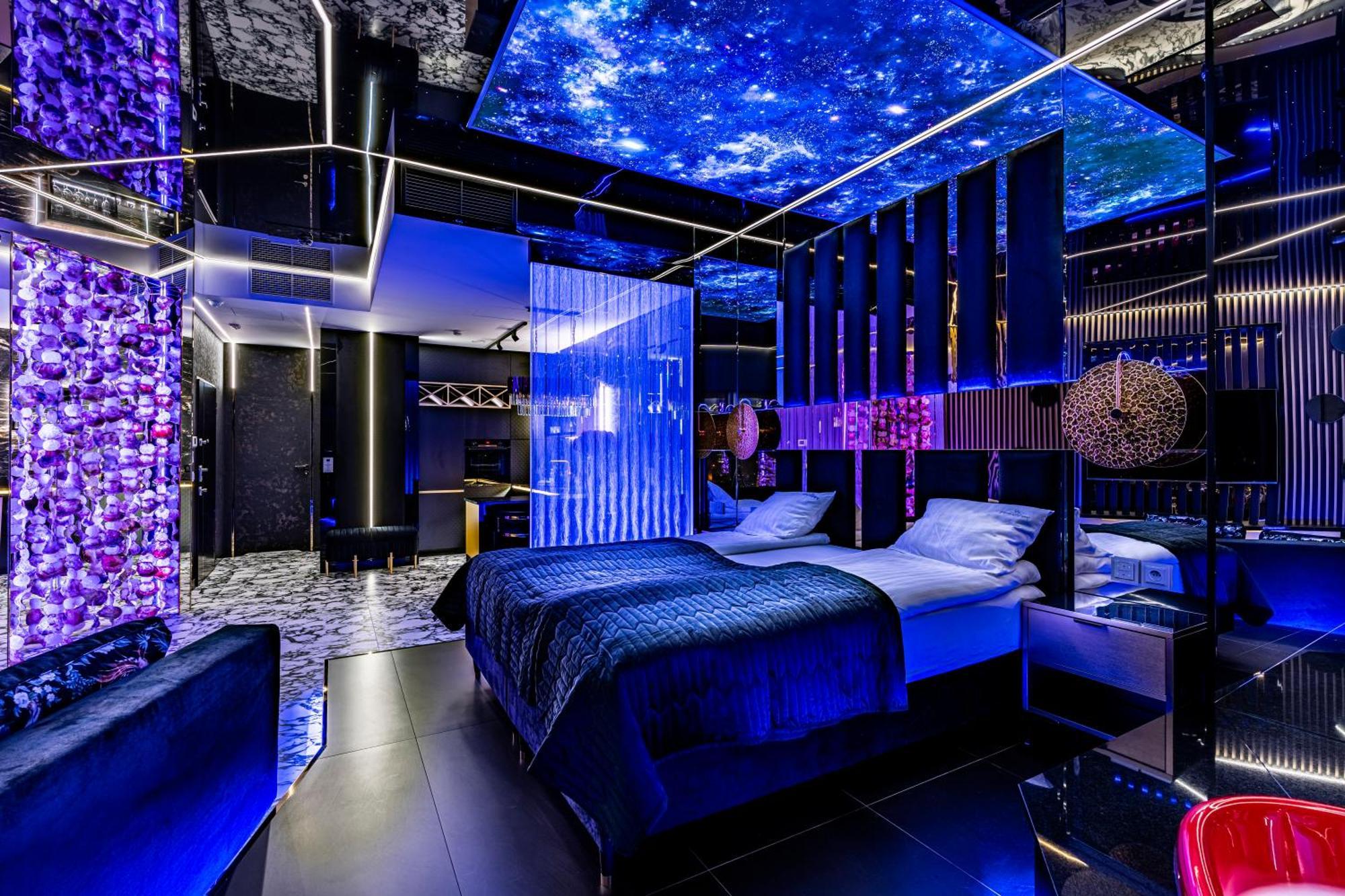 Apartamenty Sky Tower Z Jakuzzi Przy Oknie ヴロツワフ エクステリア 写真